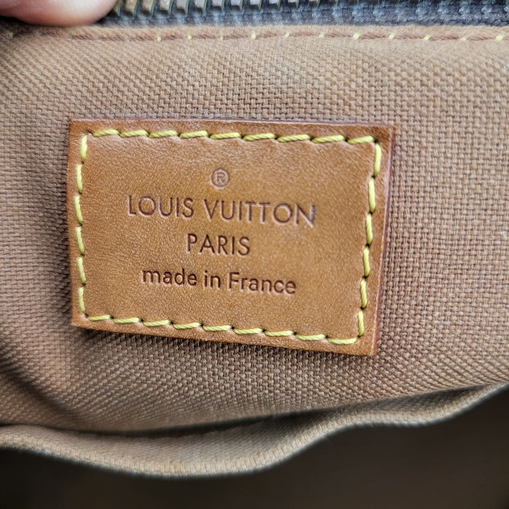 Louis Vuitton Palermo Handbag Monogram Canvas PM..Authentic... - Picture 8 of 16